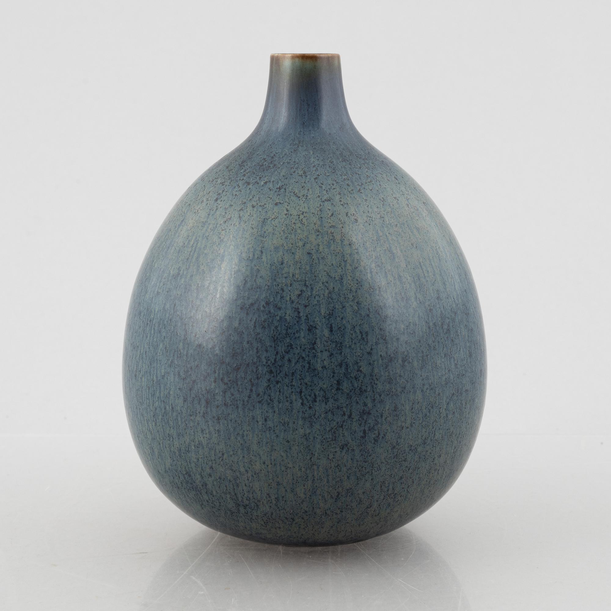 Carl-Harry Stålhane, a unique stoneware vase, Rörstrand 1962.