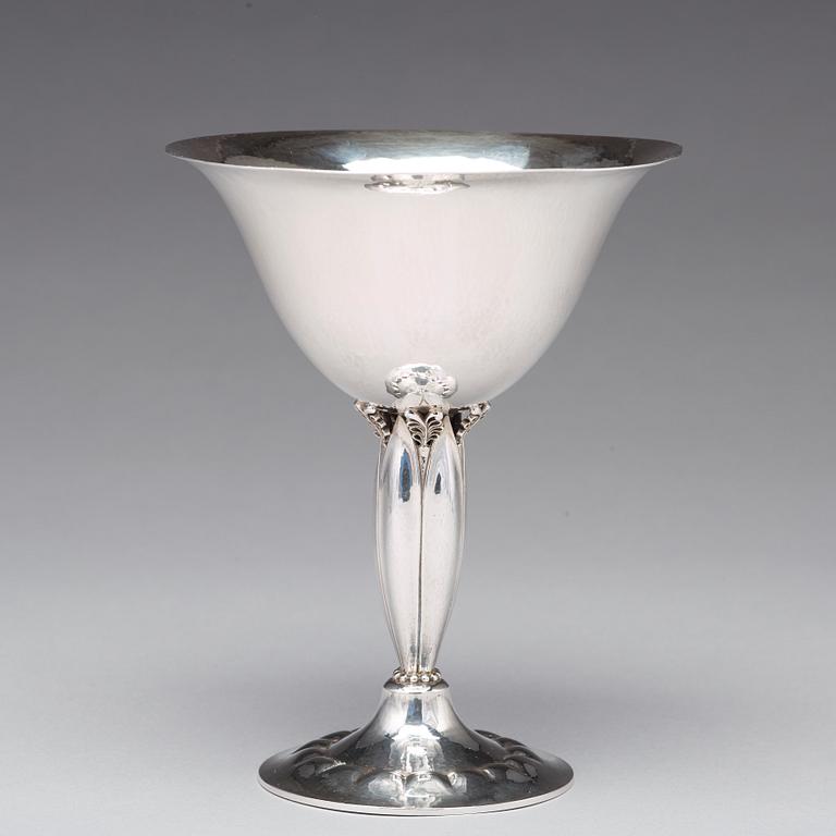 Georg Jensen, skål på fot, Köpenhamn 1925-32, sterling, design nr 446.