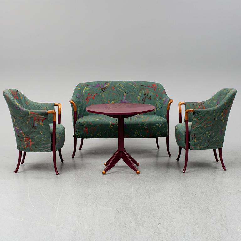 UMBERTO ASNAGO, a sofa, two armchairs and a table, 'Progetti', Italy.