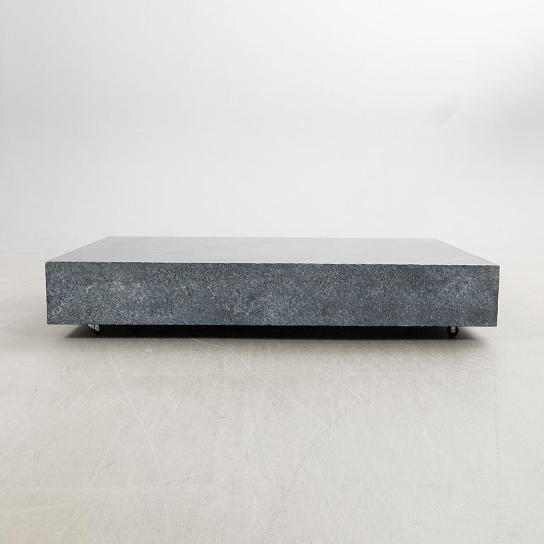 Coffee table, late 20th century/early 21st century.