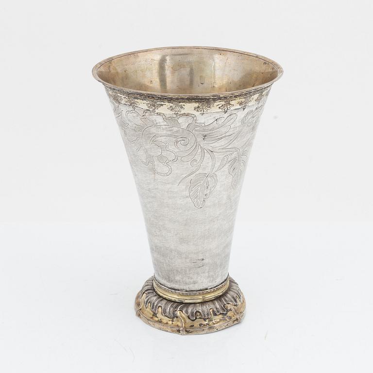 A Swedish 18th century parcel-gilt beaker, mark of Carl Klingwall, Västerås, 1783.