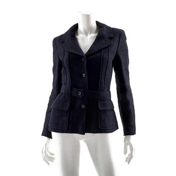 A jacket by CHANEL, in size 36(FR).