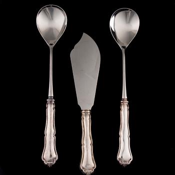 SERVERINGSBESTICK, 9 delar, silver, "Chippendale", bär diverse finska tillverkarstämplar, 1979-1999.