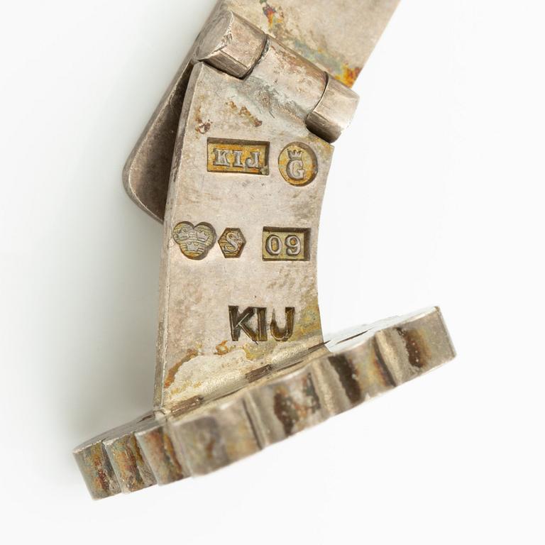 Four pairs of cufflinks, silver, including those by Anders Högberg and Cecilia Johansson.