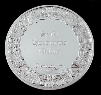 SAMLARMYNT, 50 st, sterlingsilver. Total silvervikt ca 3300 g.