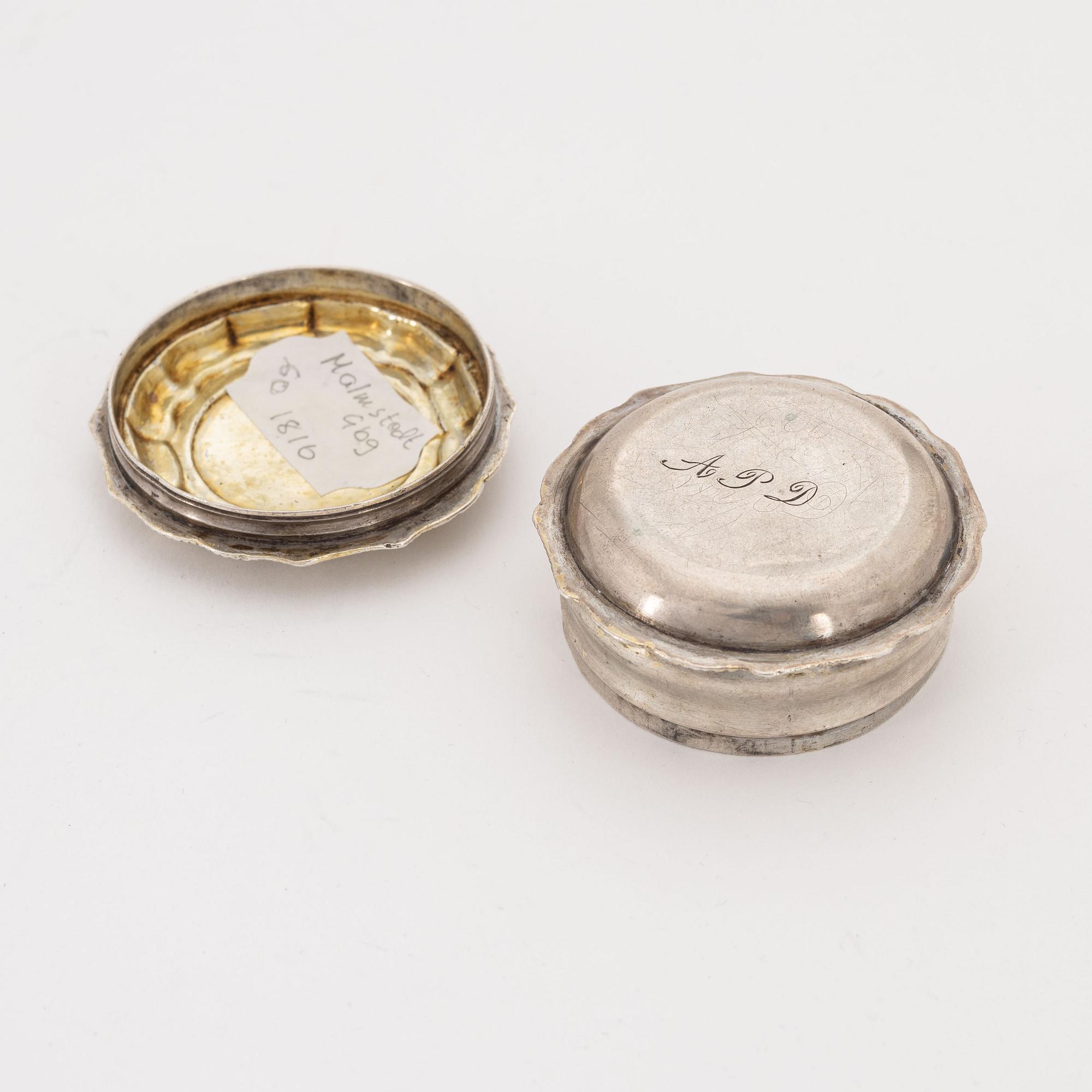 A Swedish Empire silver and parcel-gilt snuff box, mark of J. Malmstedt, Gothenburg 1816.