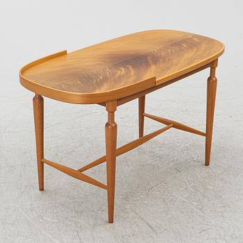 Josef Frank, sidobord, modell 961, Firma Svenskt Tenn, efter 1985.