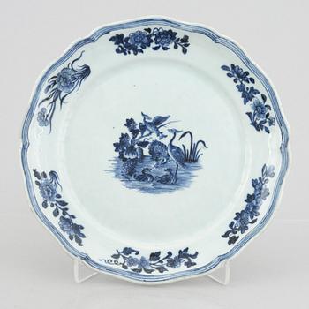 Serveringsfat, exportporslin, Kina, Qingdynastin, Qianlong (1736-95).
