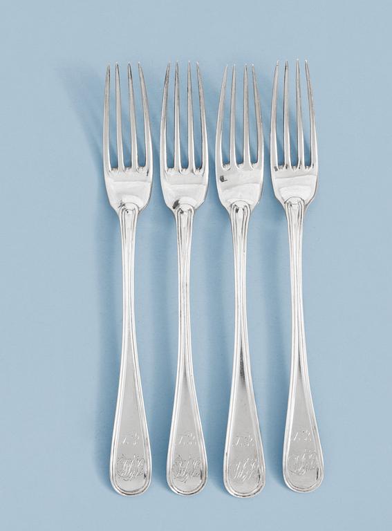 A SET OF TWELV RUSSIAN SILVER TABEL-FORKS, makers mark of Hans Fredrich Knauff, St. Petersburg 1799.