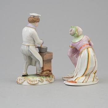 Two European porcelain figurines, 20th century.