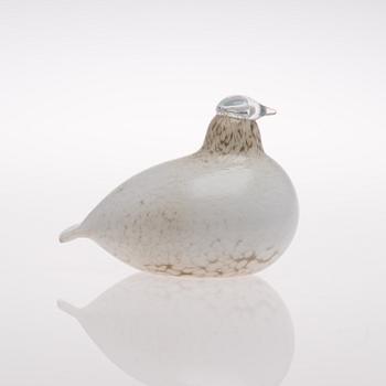 A glass bird signed O. Toikka Nuutajärvi.