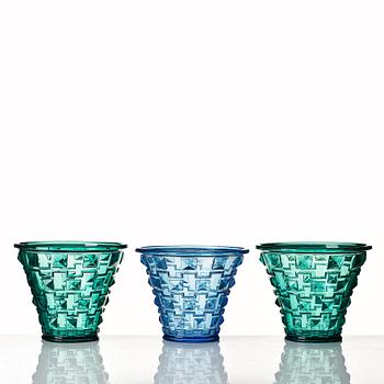 Simon Gate, a set of three pressed glass vases, Orrefors 1930.