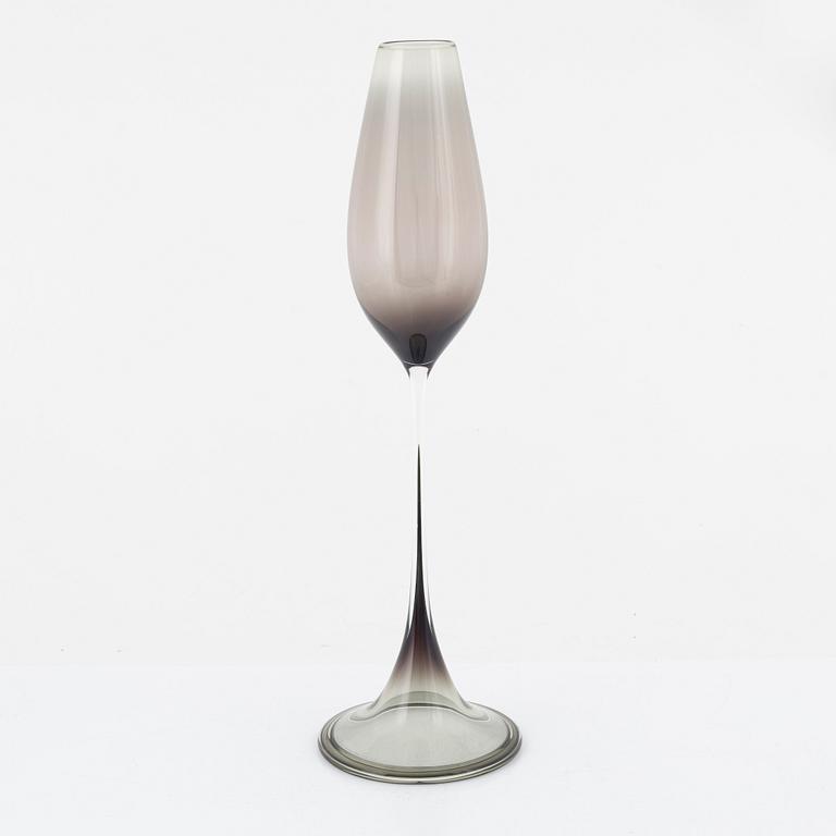 Nils Landberg, tulip glass, Orrefors 1957.