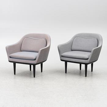 Two 'Lunar' lounge chairs from Stellar Works, 21st century.