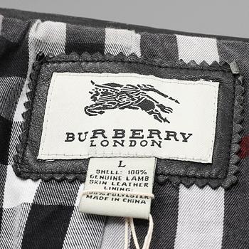 BURBERRY, skinnjacka, storlek L.