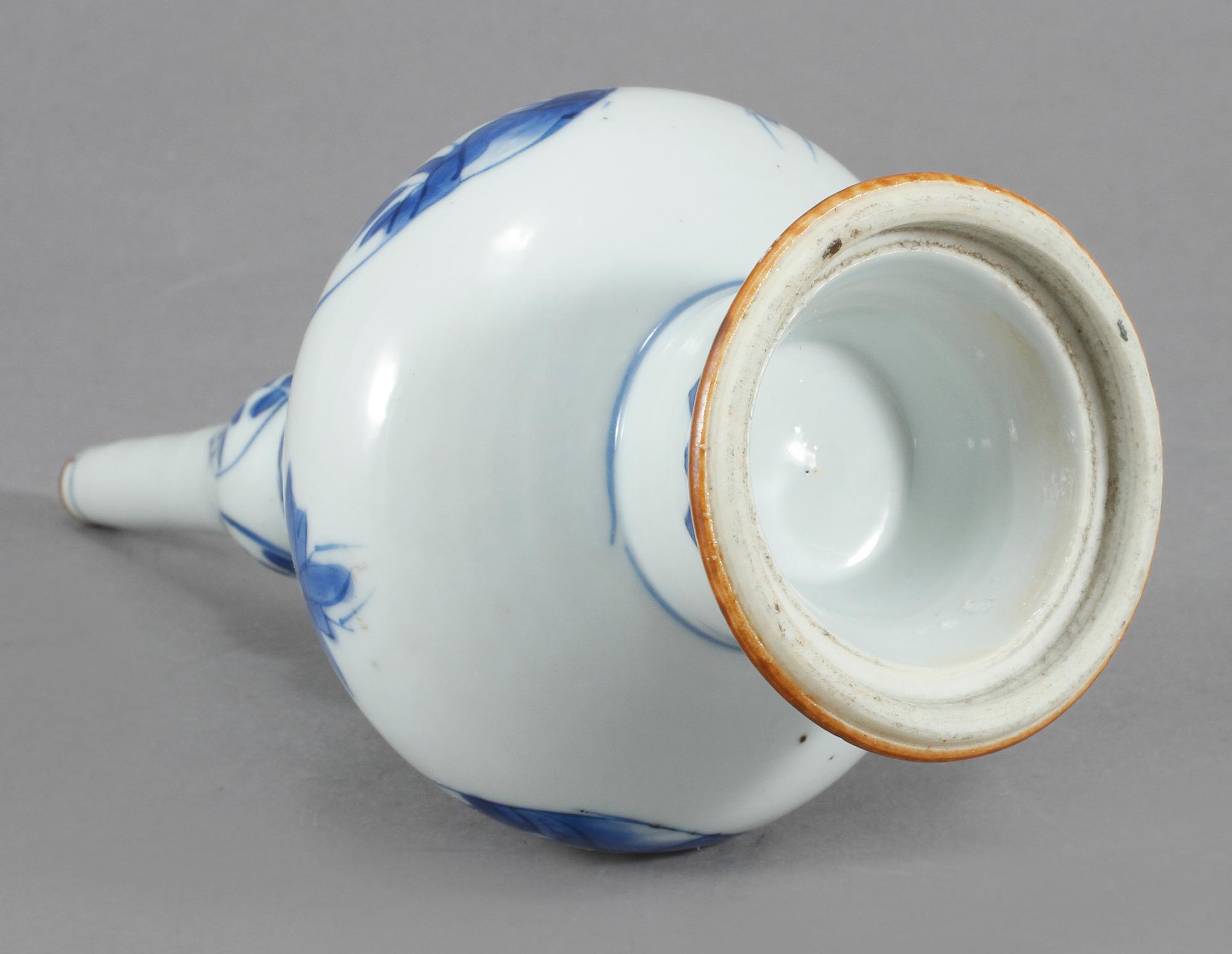 VATTENDROPPARE, porslin, Kina, Kangxi/Yongzheng, 1700-talets första hälft.
