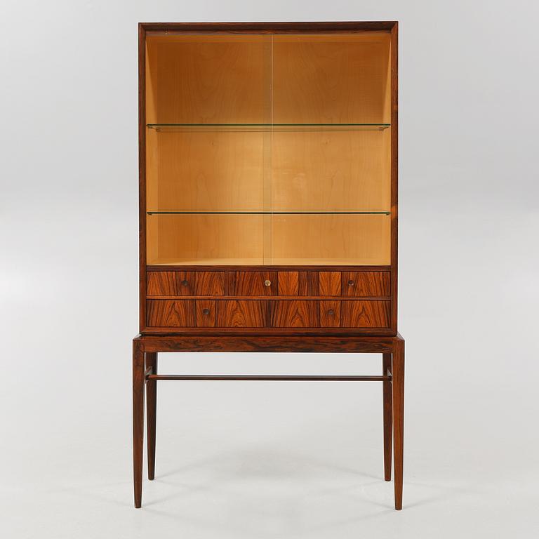 A vitrine by Svante Skogh, Seffle Möbelfabrik, second half of the 20th century. CITES-certificate.