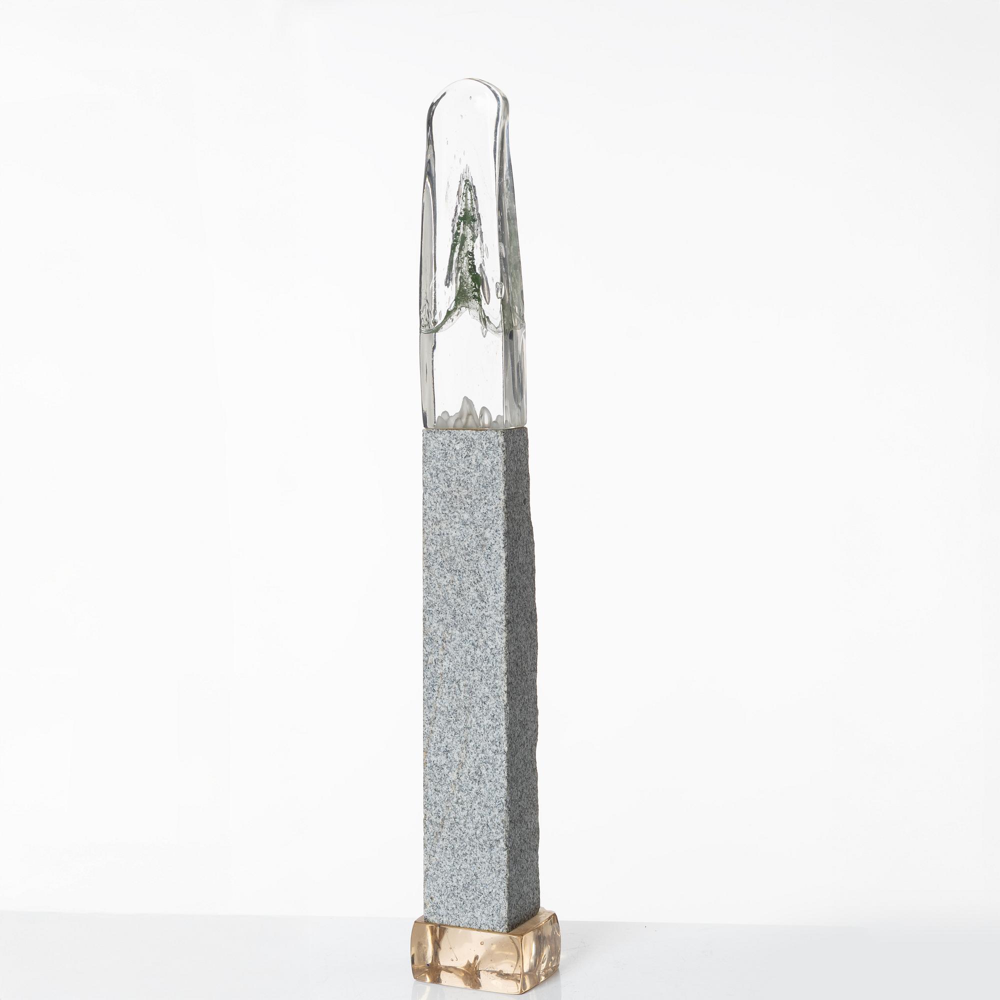 Stefan Sadowski, Obelisk.