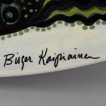 BIRGER KAIPIAINEN, KERAMIIKKAVATI. Signeerattu Birger Kaipiainen. Rörstrand 319/500.