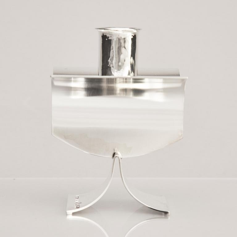 Rolf Lindståhl, sterling silver, ljusstake, Stockholm 2001.