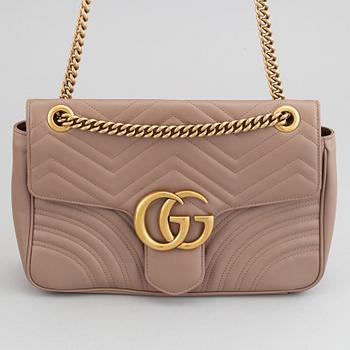 Gucci, a matelassé leather 'Marmont Medium' sholder bag.