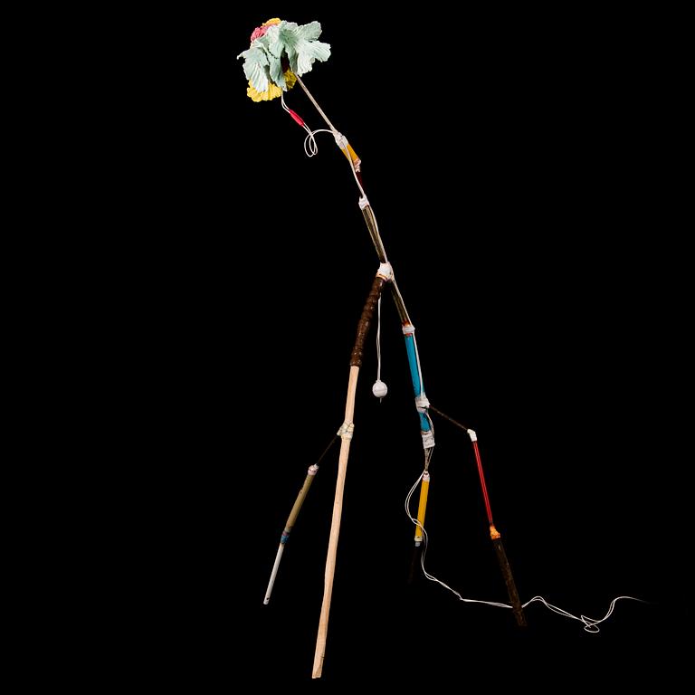 TEEMU SALONEN, skulptur/golvlampa, "Badassjoki 10", signerad Teemu Salonen 2016.