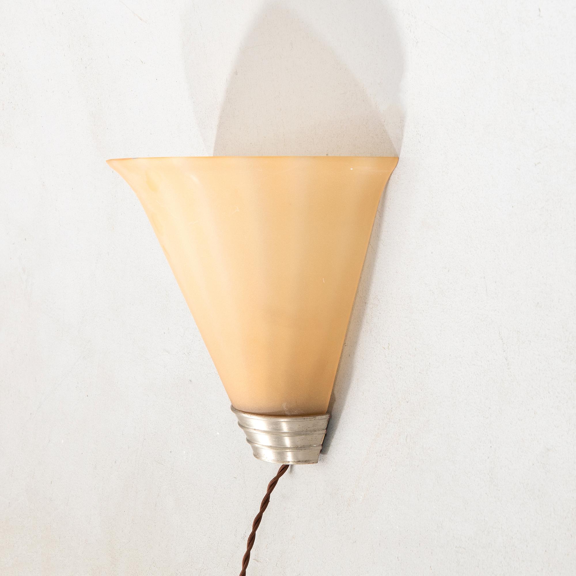 Edward Hald, wall lamp, Orrefors, 1930s.