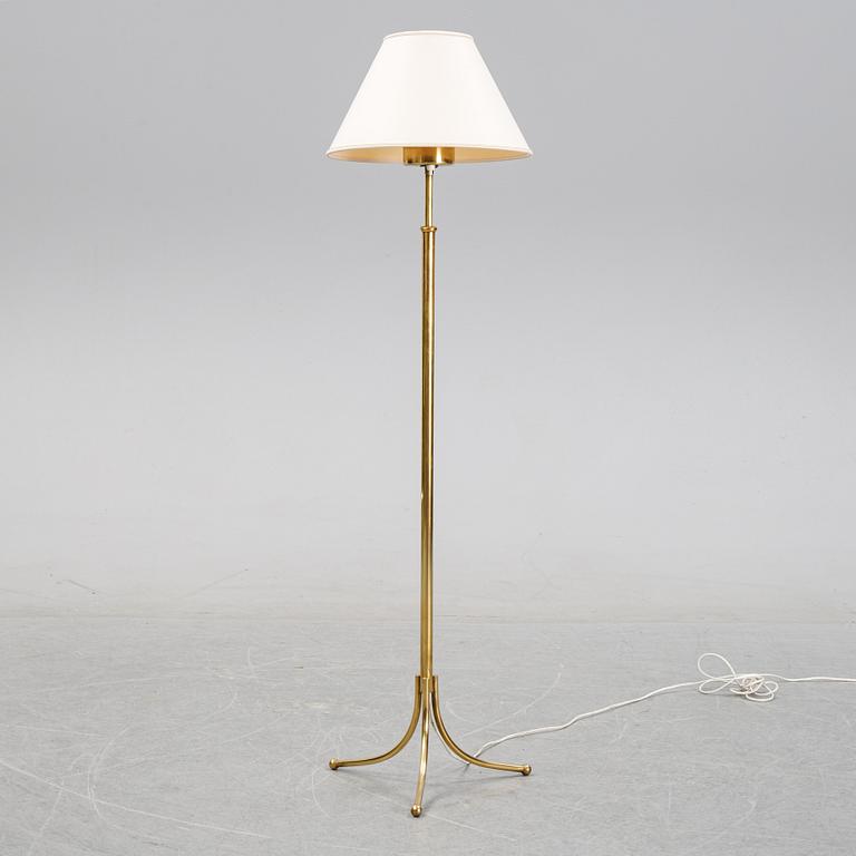 Josef Frank, a model 2326 brass floor light, Firma Svenskt Tenn.