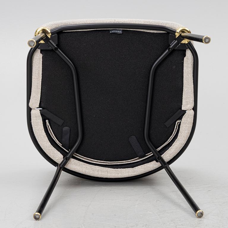 Christophe Delcourt, stolar, ett par, "Fil Noir Dining", Minotti. Italien.