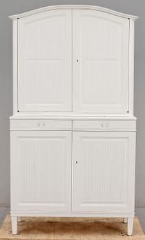 MATSALSSKÅP, "Herrgården", Carl Malmsten, 1957.