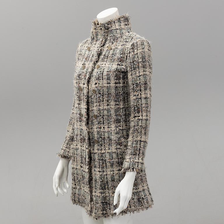 Chanel, jacket/coat, size 34.