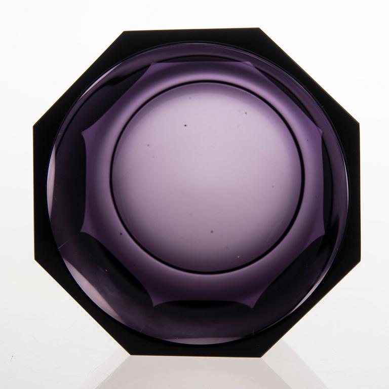 GÖRAN HONGELL, A glass bowl signed G. Hongell Karhula -33.