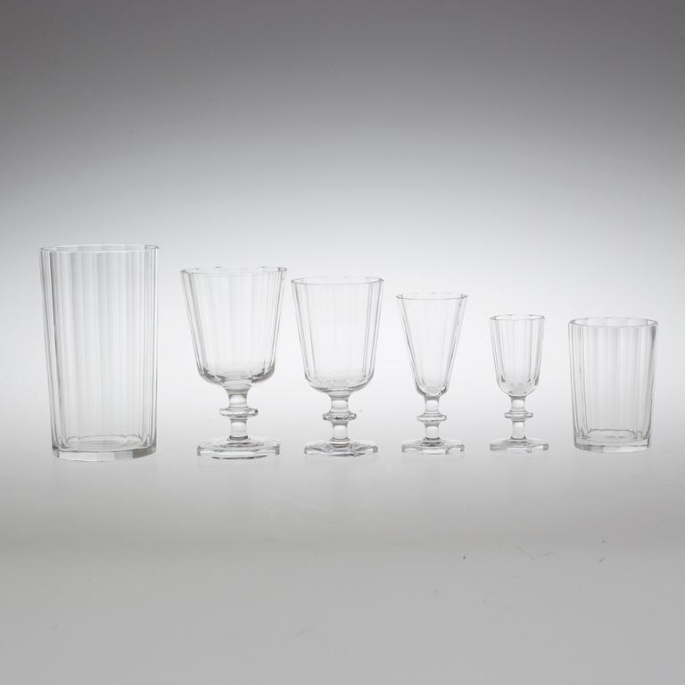 GLASSERVIS, 94 delar. "Karlberg", Elis Bergh, Kosta.