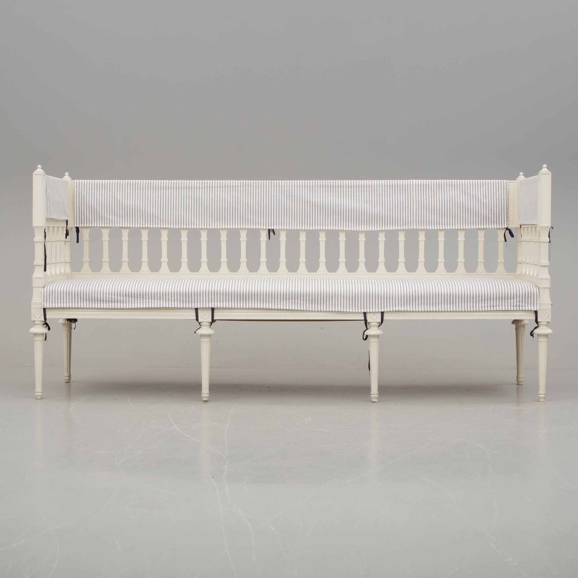 SOFFA, sengustaviansk stil, 1900-talets mitt.