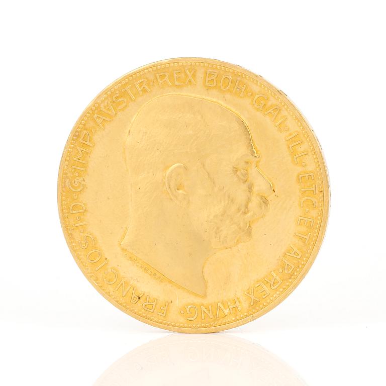 GULDMYNT, 100 Corona, Kejsarriket Österrike-Ungern, 1915. Vikt ca 33 gram.