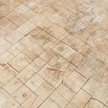 SLAKTARBÄNK / HUGGKUBBE, 1900-tal., industri, 1900-talets andra hälft.