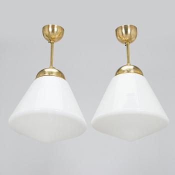 A pair pendant lights, second half of the 20th century.