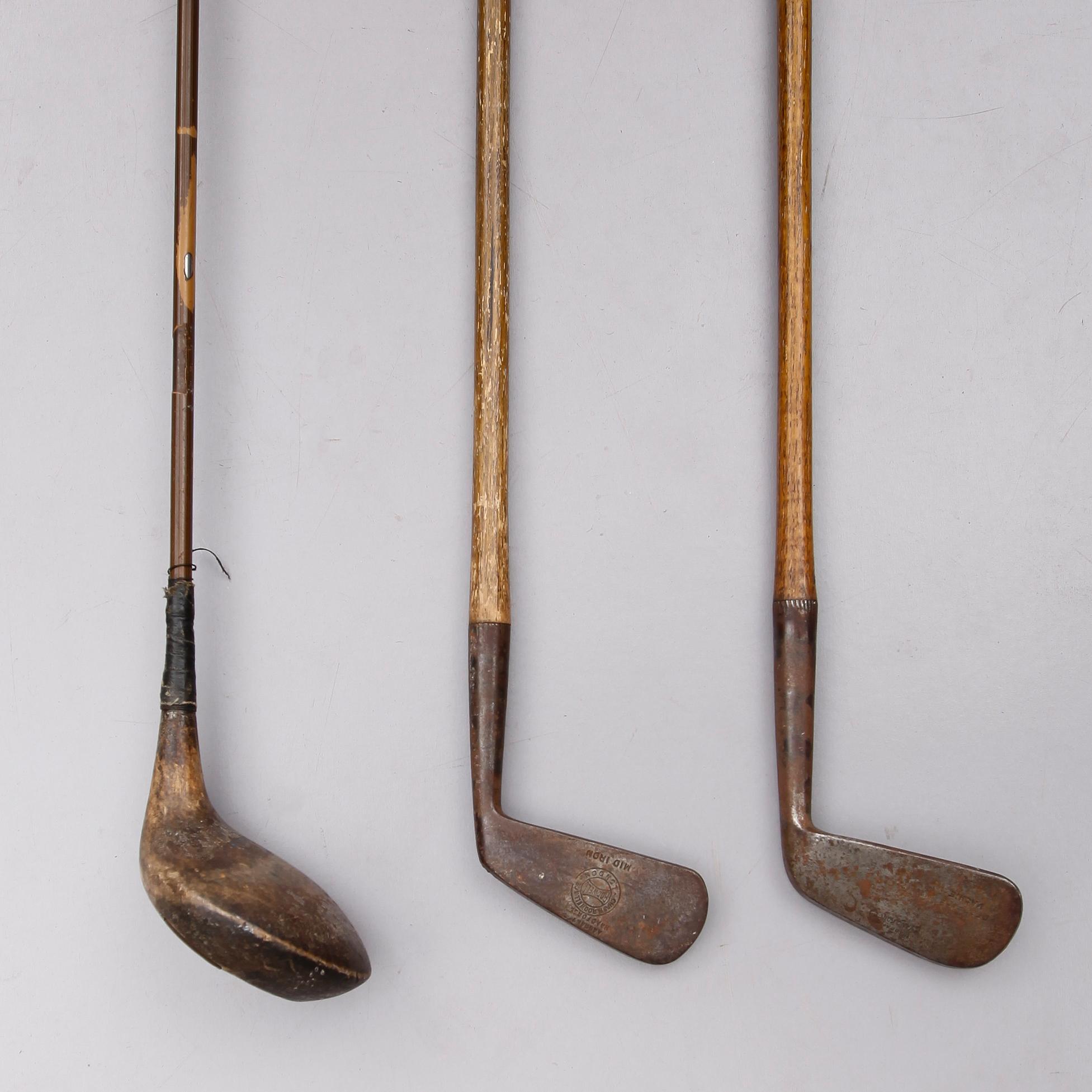 GOLFKLUBBOR, 3 st, tidigt 1900-tal.