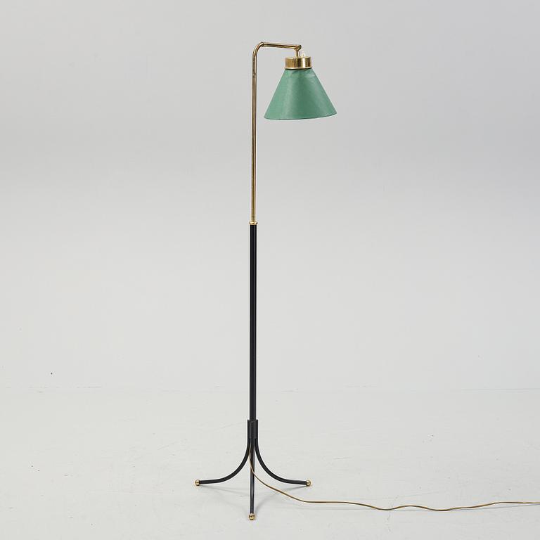 Josef Frank, golvlampa, modell 1842, Firma Svenskt Tenn, modellen formgiven 1932.