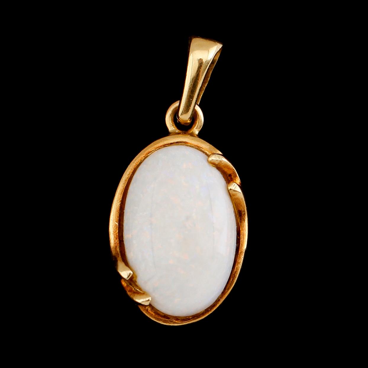 RING OCH HÄNGE, 18 k guld, opaler.