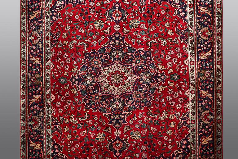 Matto Tabriz, ca                                300 x 206 cm.