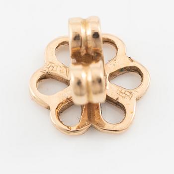 Earrings, a pair, 18K rose gold with cultured freshwater pearls and brilliant-cut diamonds.
