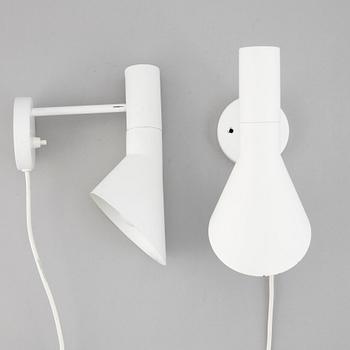 ARNE JACOBSEN,