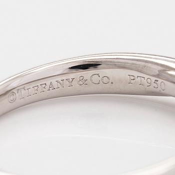 Tiffany & Co, a platinum ring with a brilliant-cut diamond approx. 0.31 ct according to engraving.