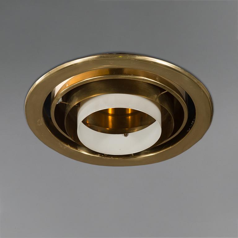 Alvar Aalto, a 'U11' ceiling light for Valaistustyö.