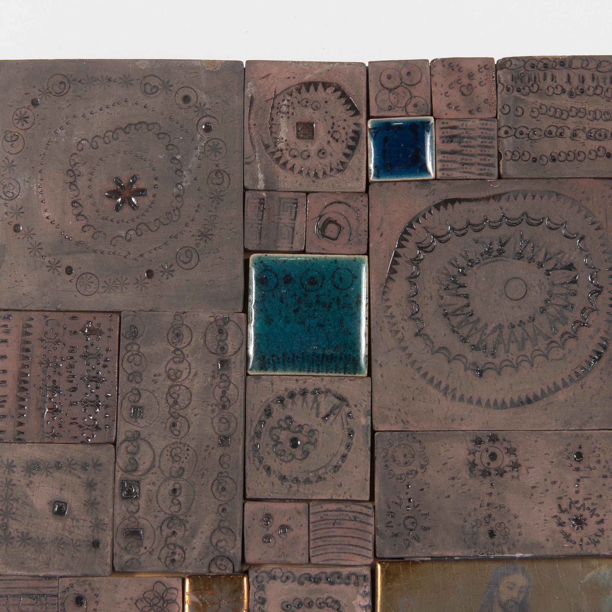 Rut Bryk, relief, signed a tergo.