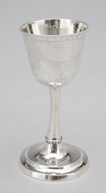 SUPKALK, silver, otydliga stämplar, 1792. Vikt ca 52 g.