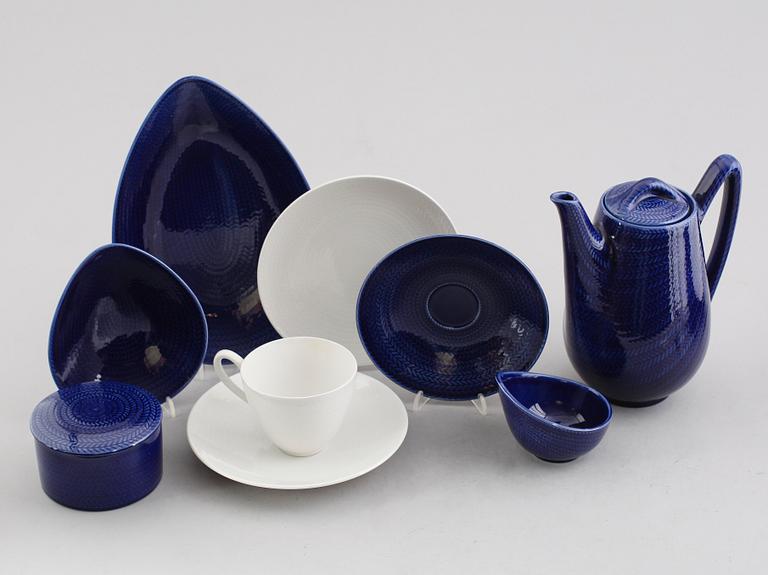 SERVISPORSLIN, 29 delar, "Blå Eld", Hertha Bengtsson, Rörstrand.