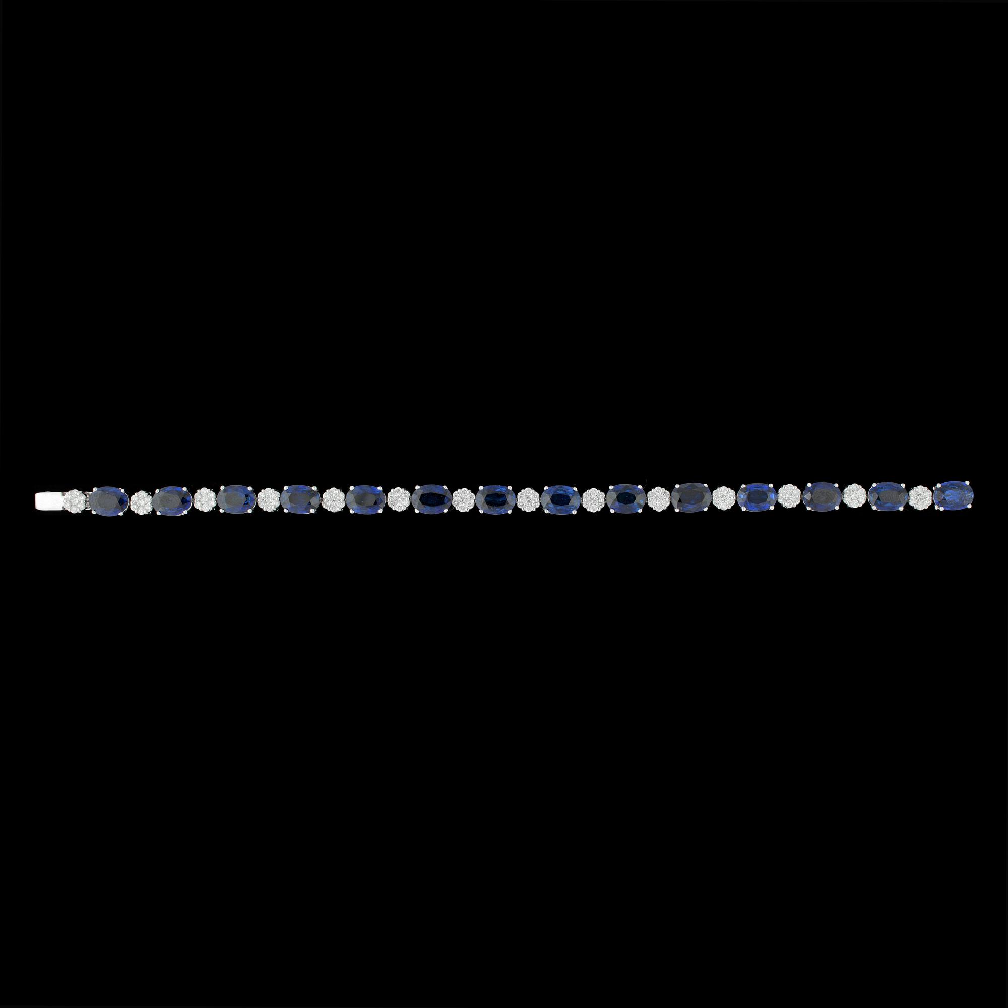 A blue sapphire, tot. 15.75 cts, and brilliant cut diamond bracelet, tot. 1.66 cts.