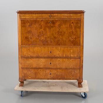 A MID 19TH CENTURY BUREAU.